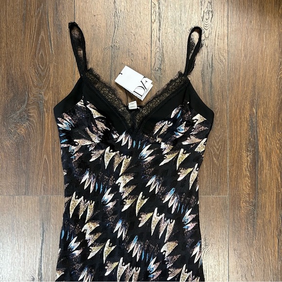 NWT Diane Von Furstenberg Margarit Printed Slip Dress, Army of Hearts SZ 6 - Picture 9 of 10